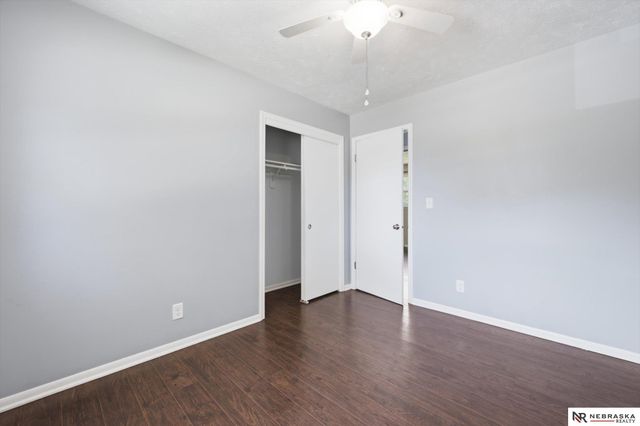 3806 N 101 Street, Omaha, NE 68134