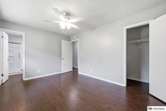 3806 N 101 Street, Omaha, NE 68134
