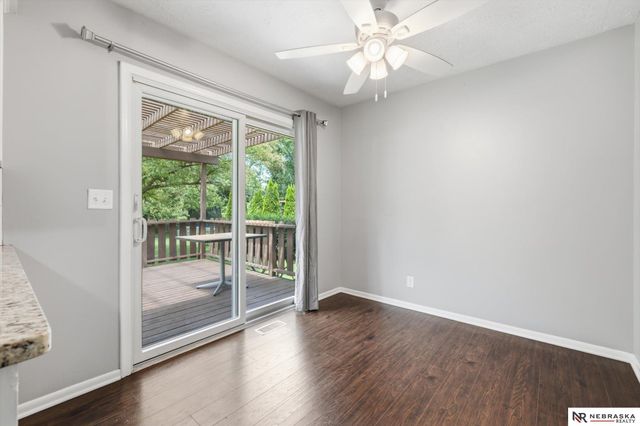 3806 N 101 Street, Omaha, NE 68134