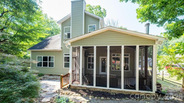 7933 Sally Clark Drive, Denver, NC 28037