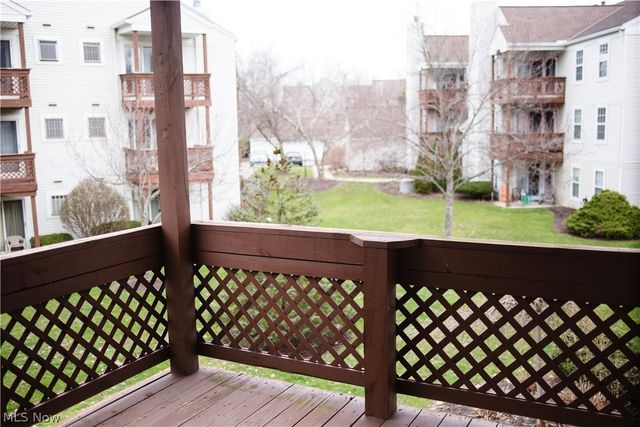 1304 Cedarwood Drive A2, Westlake, OH 44145