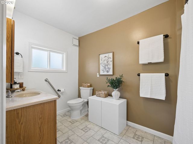 8995 Se 282ND Ave, Boring, OR 97009