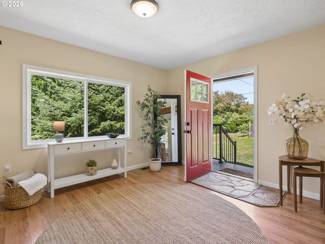 8995 Se 282ND Ave, Boring, OR 97009