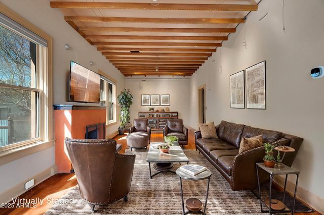 207 E UNIVERSITY Boulevard, Tucson, AZ 85705