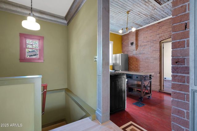 207 E UNIVERSITY Boulevard, Tucson, AZ 85705