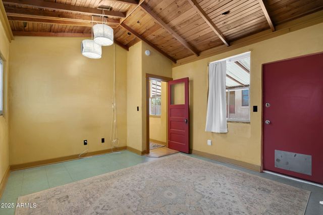 207 E UNIVERSITY Boulevard, Tucson, AZ 85705