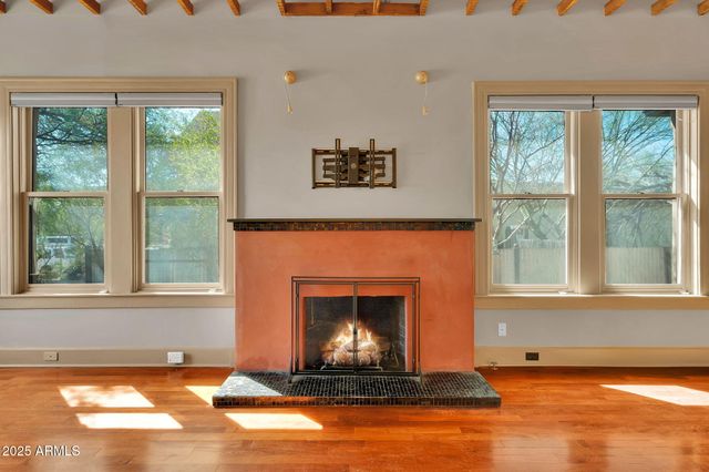 207 E UNIVERSITY Boulevard, Tucson, AZ 85705