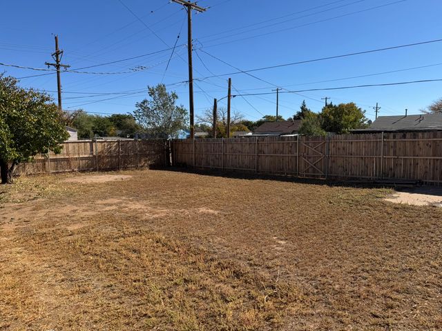 3103 Harvard Street, Lubbock, TX 79415