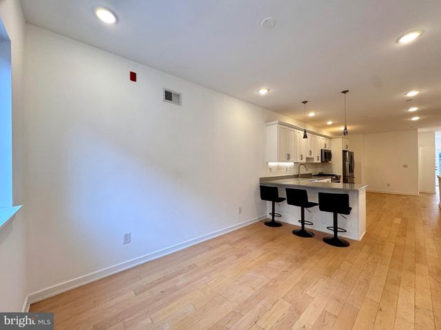 966 N MARSHALL ST #A, Philadelphia, PA 19123