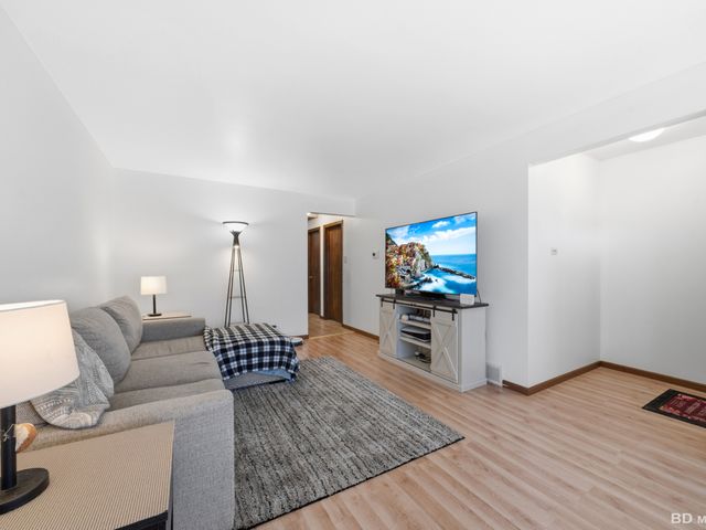 14542 S Campbell Avenue, Posen, IL 60469