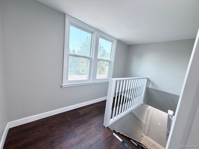 3927 Berkshire Avenue, Warren, MI 48091