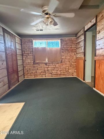 337 S Thunderbird Drive, Apache Junction, AZ 85120