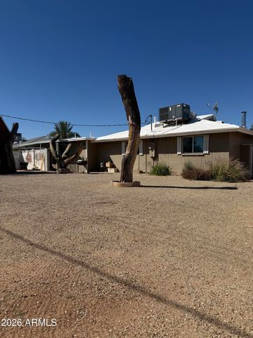 337 S Thunderbird Drive, Apache Junction, AZ 85120