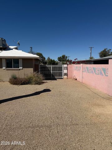 337 S Thunderbird Drive, Apache Junction, AZ 85120