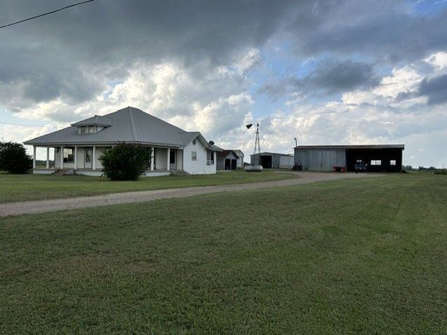 20642 FM 901, Gordonville, TX 76245