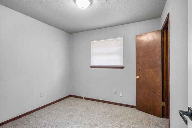 665 NW 15th Street, Moore, OK 73160