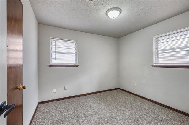 665 NW 15th Street, Moore, OK 73160