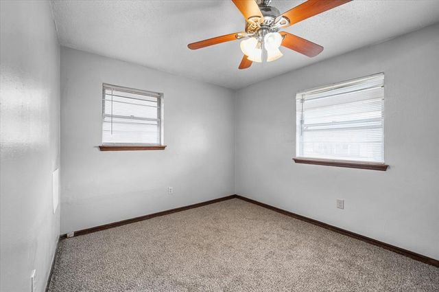 665 NW 15th Street, Moore, OK 73160