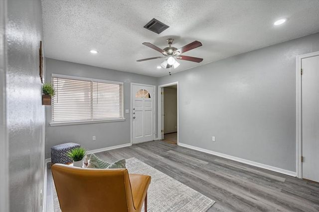 665 NW 15th Street, Moore, OK 73160