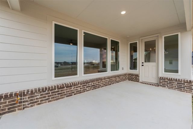 121 Snowy Owl Trail, New Fairview, TX 76078