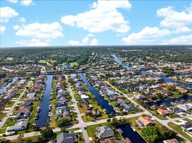 24 CLARENDON COURT N, Palm Coast, FL 32137