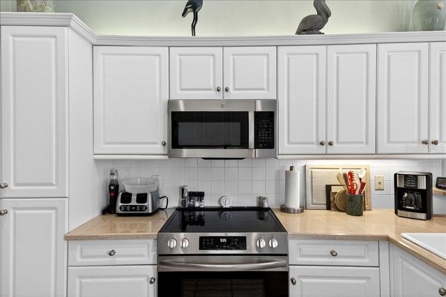 24 CLARENDON COURT N, Palm Coast, FL 32137