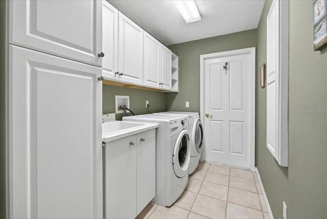 24 CLARENDON COURT N, Palm Coast, FL 32137