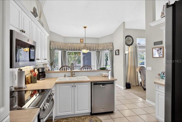 24 CLARENDON COURT N, Palm Coast, FL 32137