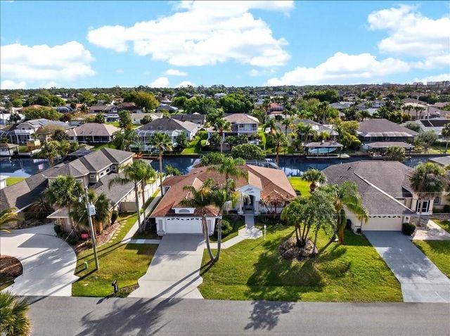 24 CLARENDON COURT N, Palm Coast, FL 32137