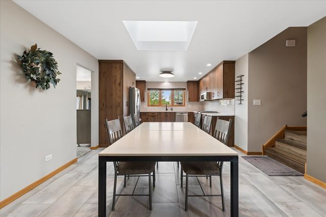 8536 Biltmore Drive, Orland Park, IL 60462