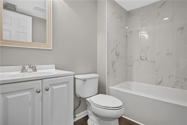 1323 S 38th Street, Kansas City, KS 66106