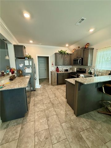 265 S Amber Dawn Avenue, Farmington, AR 72730