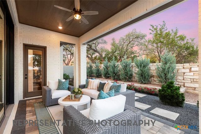 1700 Crimson Sunset Drive, Georgetown, TX 78628