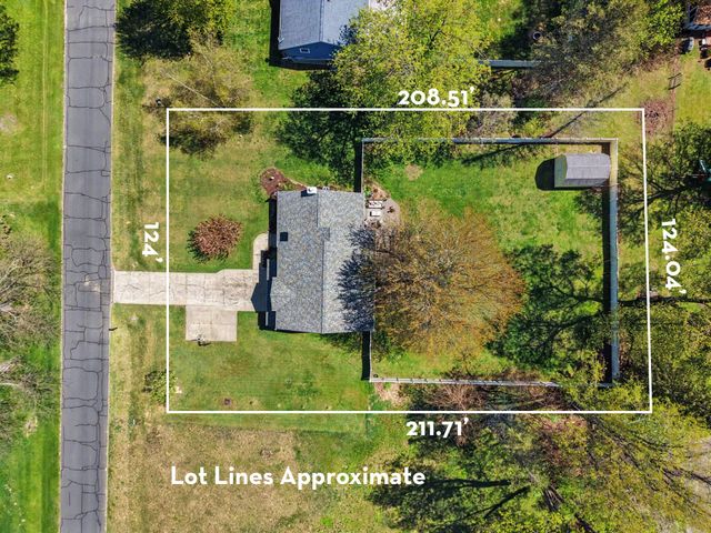 9466 Riverbend Drive, Geneva Twp, MI 49090
