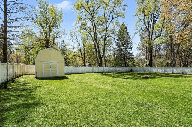 9466 Riverbend Drive, Geneva Twp, MI 49090