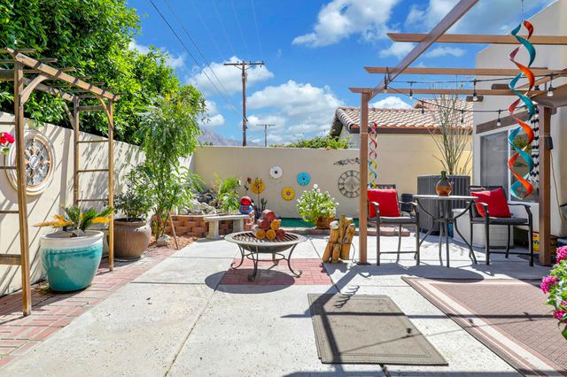 52260 Avenida Villa, La Quinta, CA 92253