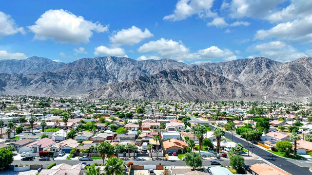 52260 Avenida Villa, La Quinta, CA 92253