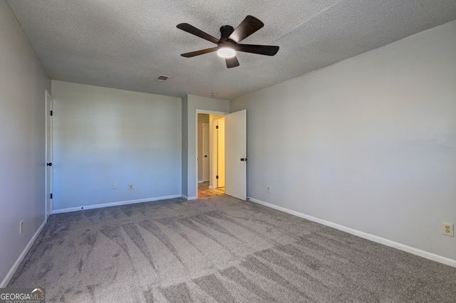 105 Mitchell Court, Warner Robins, GA 31093