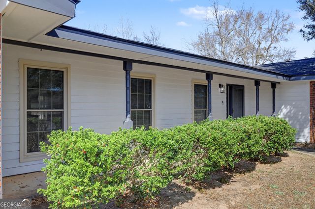 105 Mitchell Court, Warner Robins, GA 31093