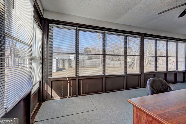 105 Mitchell Court, Warner Robins, GA 31093