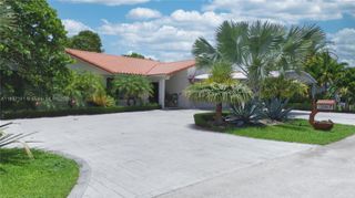 2980 SW 109th Ct, Miami, FL 33165