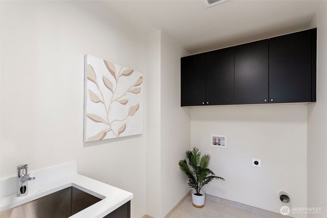 9311 132nd Avenue NE, Kirkland, WA 98033