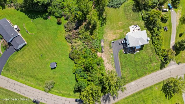 3 Bill'S Lane, Milton, NY 12547