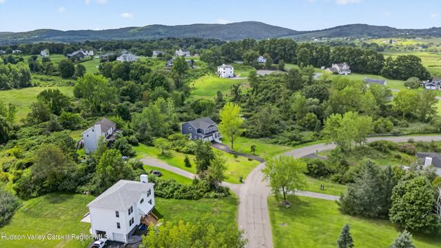 3 Bill'S Lane, Milton, NY 12547