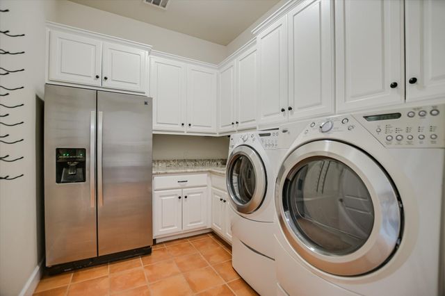 11 Inwood CIR, Austin, TX 78746