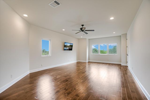 11 Inwood CIR, Austin, TX 78746
