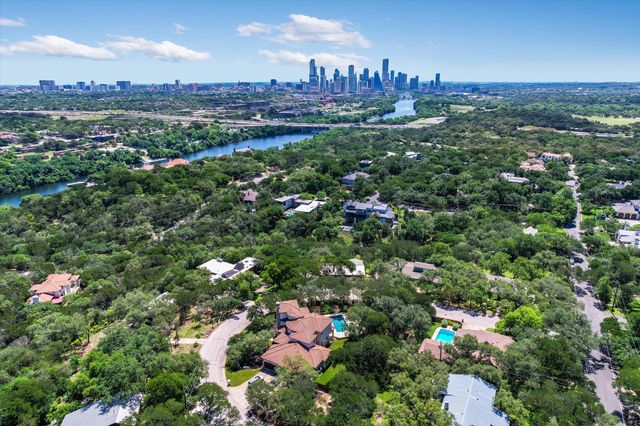 11 Inwood CIR, Austin, TX 78746