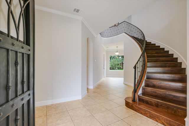 11 Inwood CIR, Austin, TX 78746