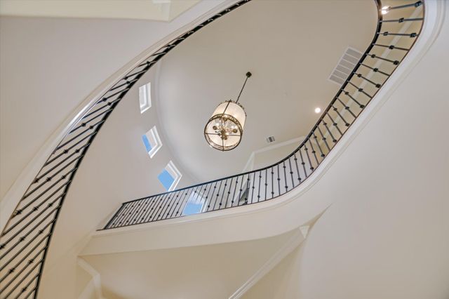 11 Inwood CIR, Austin, TX 78746