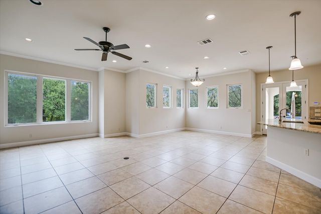 11 Inwood CIR, Austin, TX 78746